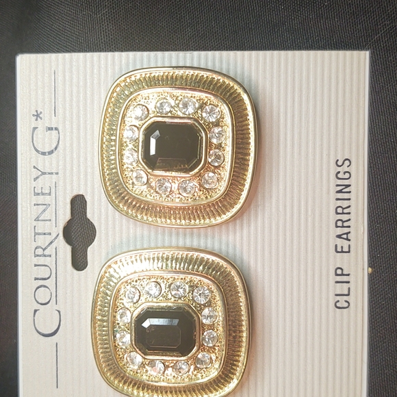 Vintage clip earrings - Picture 1 of 3